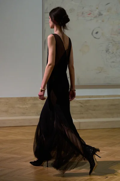 Look 123